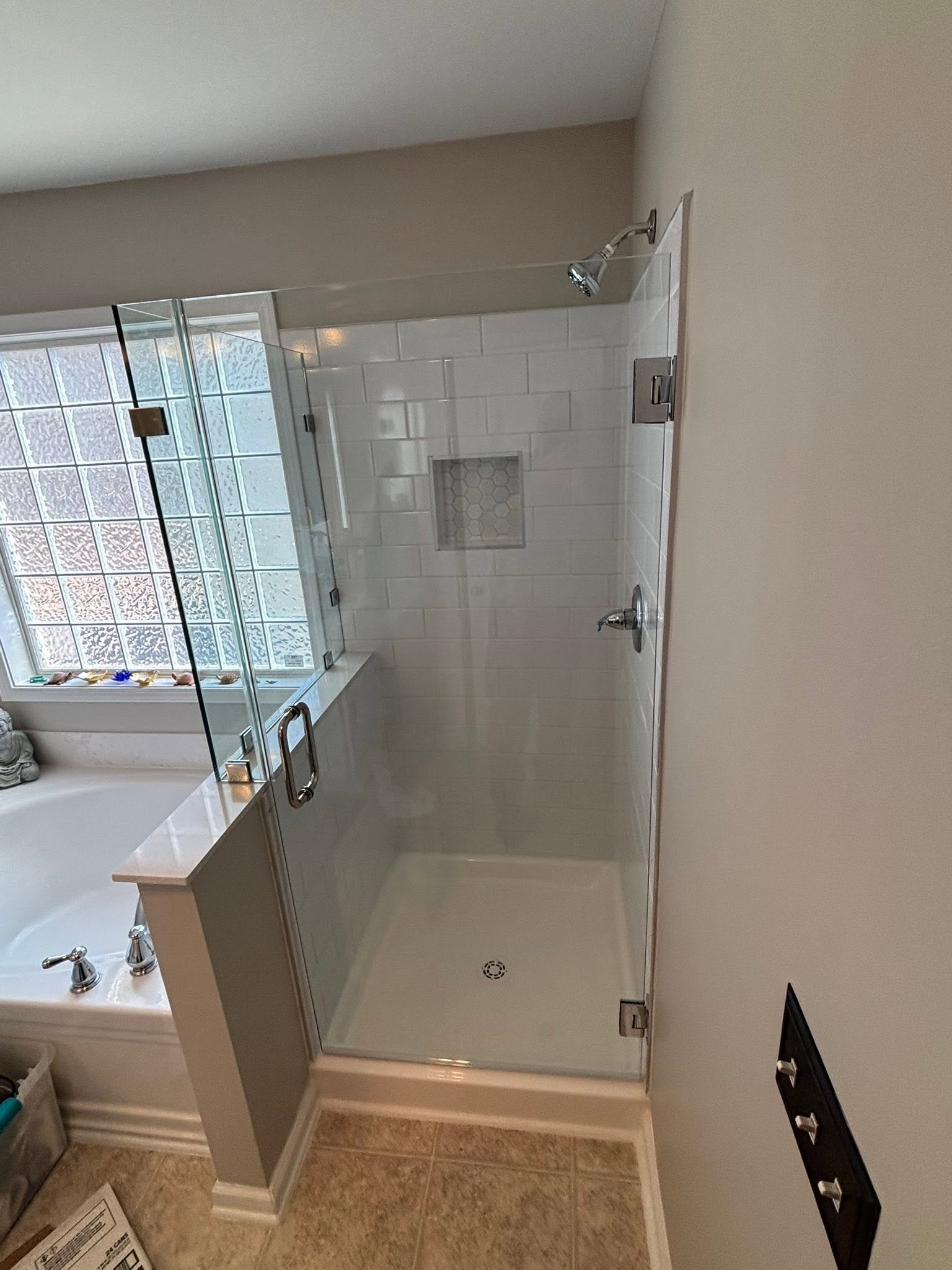 Bathtub restoration by Bath Brite NC